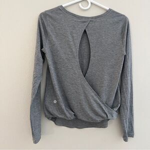 Lululemon Wild Twist Open Back Gray Long Sleeve Shirt Top Size 2